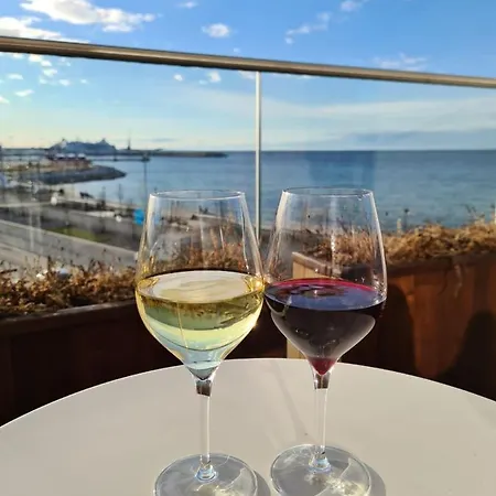 Fabulous Location Deluxe アパート *