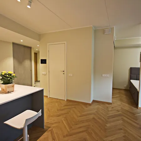 Apartment Fabulous Location Deluxe