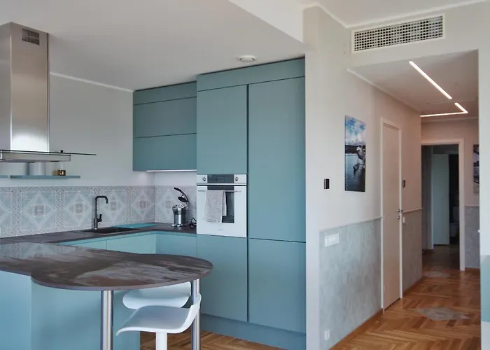 Fabulous Location Deluxe *