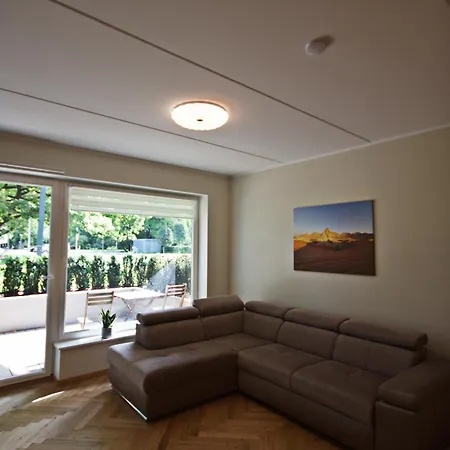 Fabulous Location Deluxe Apartamento *