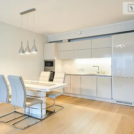 Fabulous Location Deluxe Apartamento
